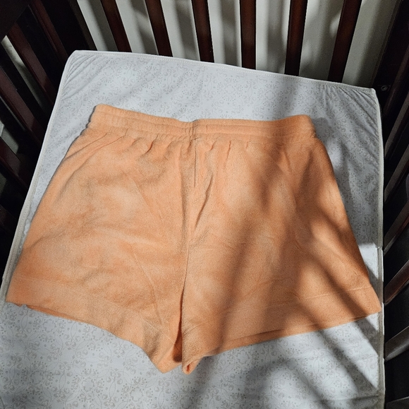 Ugg shorts - Picture 5 of 7